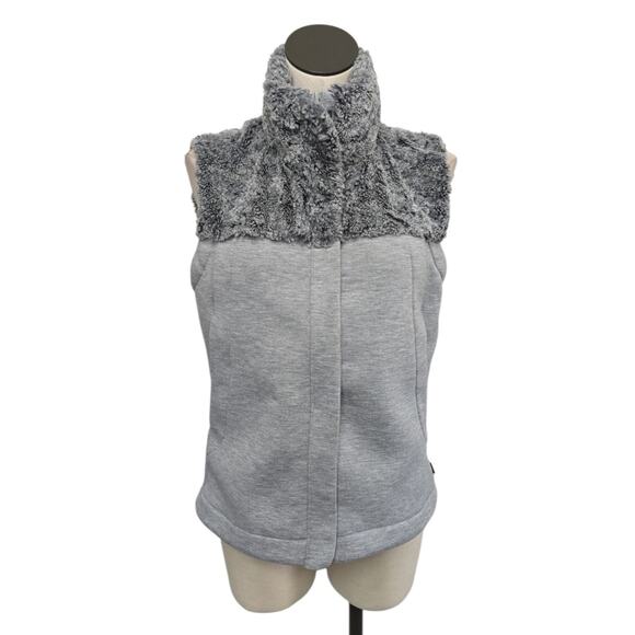 The North Face Womens Hybrination Thermal‎ Faux Fur Vest Womens Size Medium Gray - Picture 1 of 9
